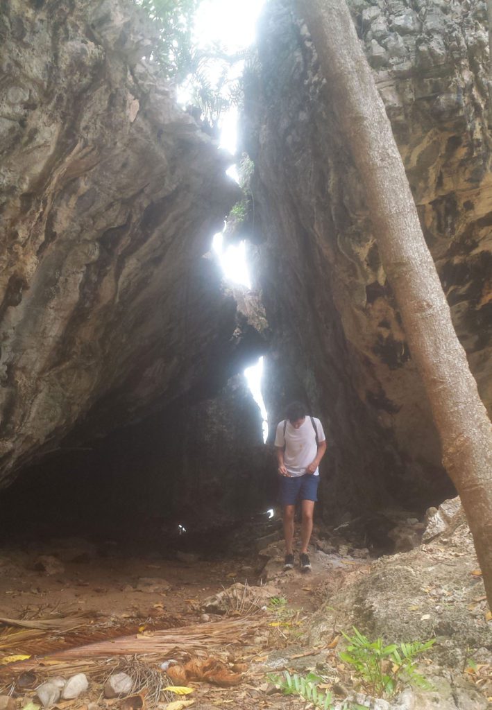 Playa Fronton caves
