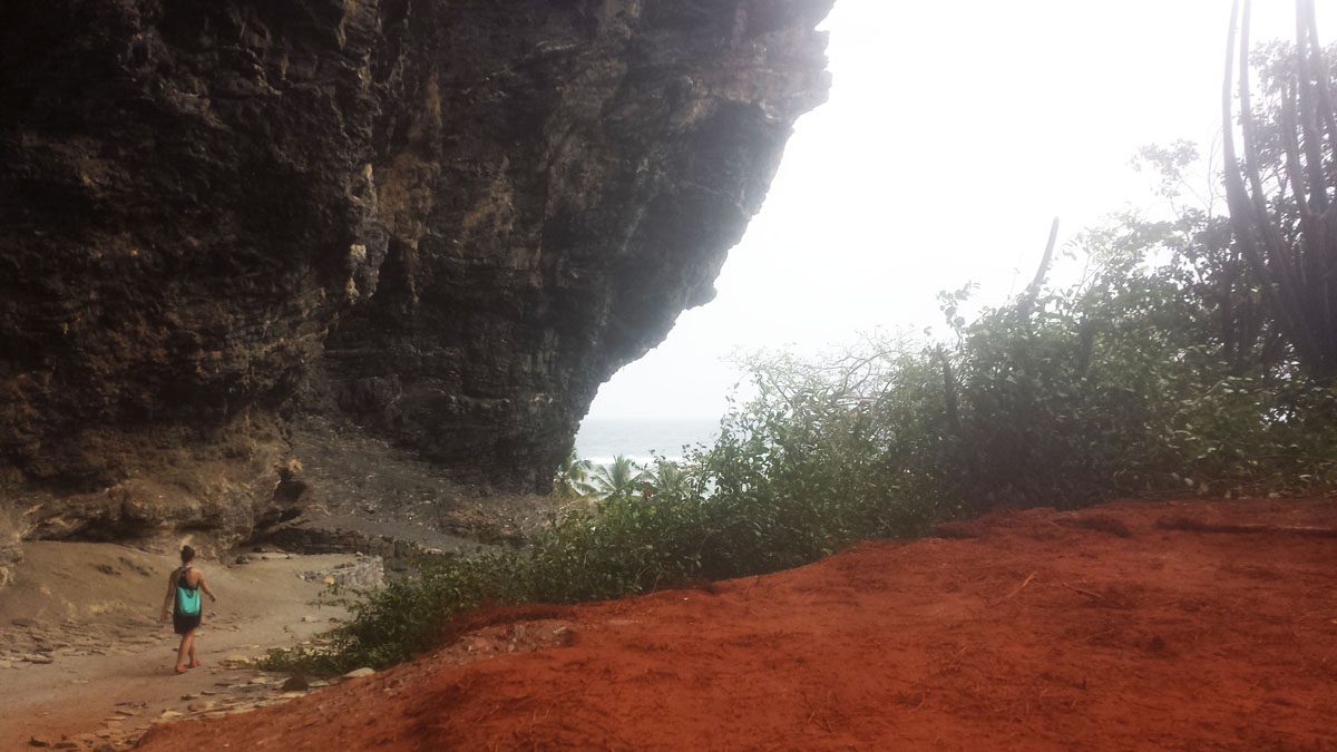 Playa Fronton cliffs