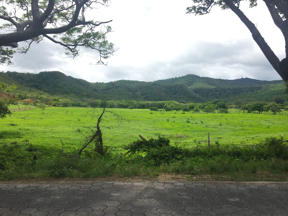 San Juan del Sur walk to town.