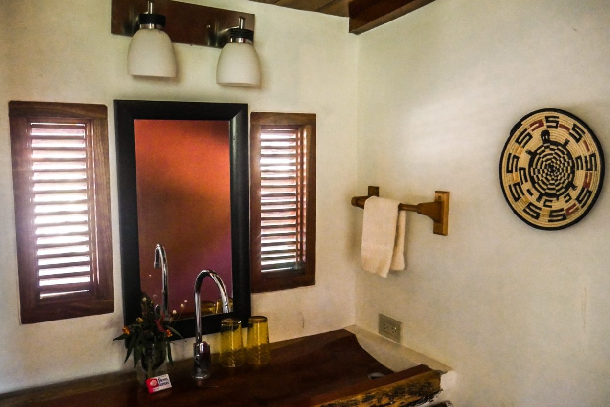 bathroom la finca cambutal