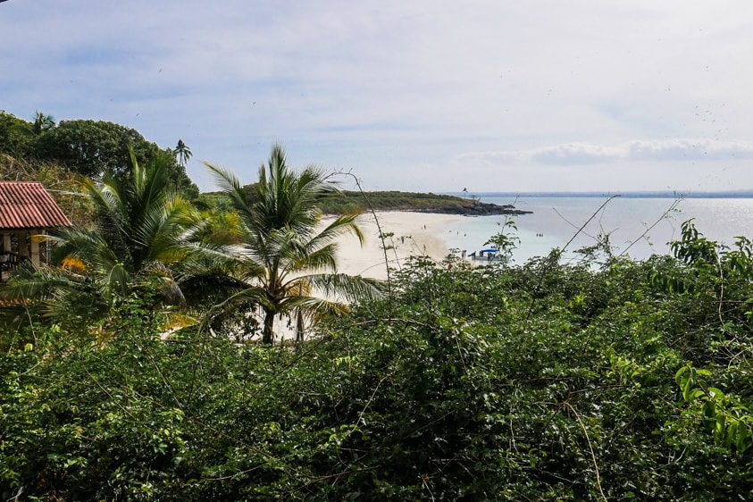 isla iguana view of the beach