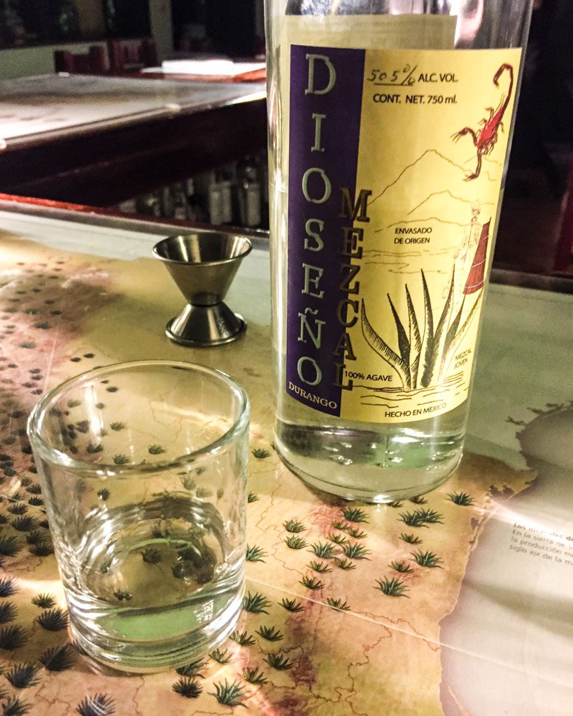 mezcaloteca oaxaca tasting