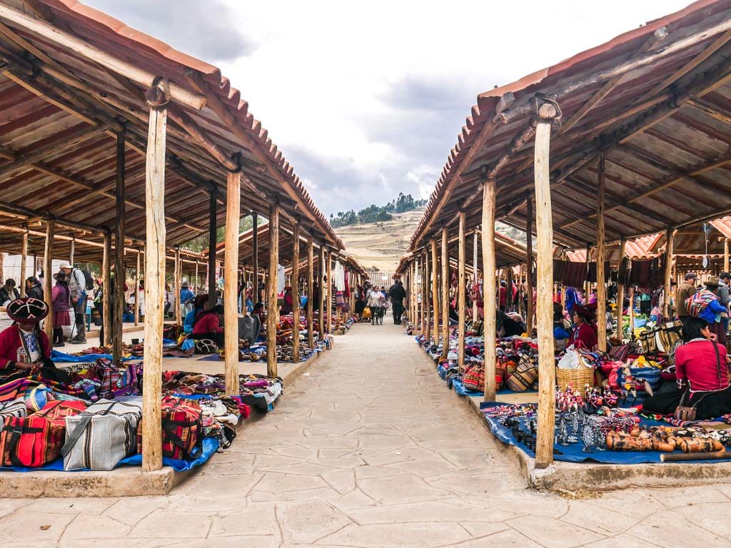 chinchero market sunday