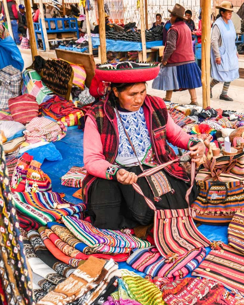 chinchero market sunday