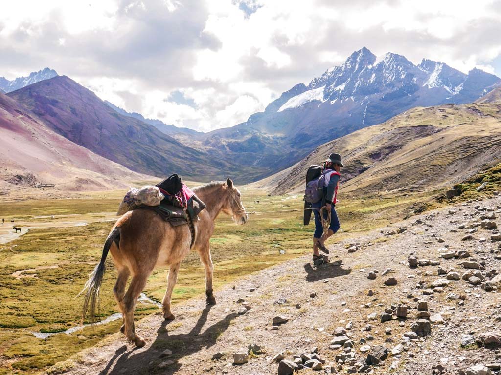 rainbow mountain trek