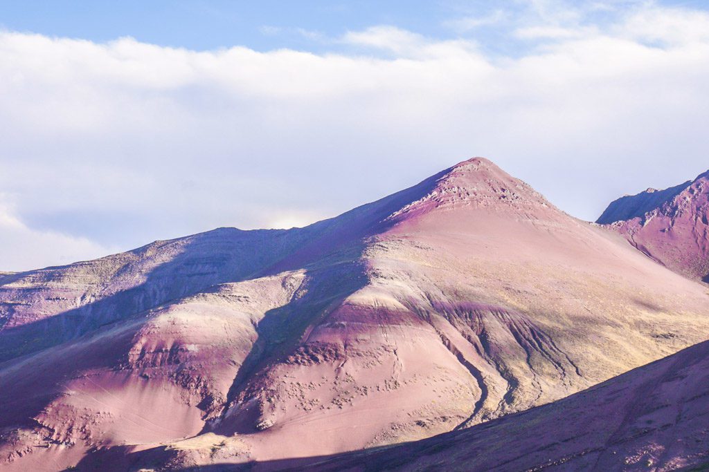 rainbow mountain ausangate range