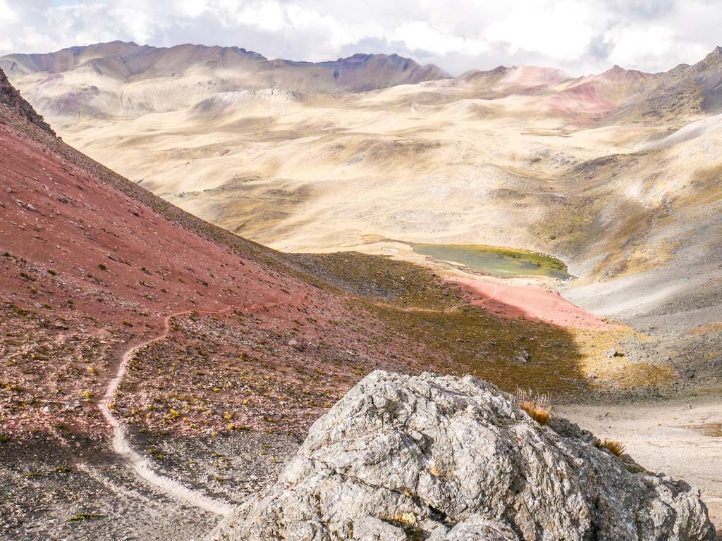 rainbow mountain trek