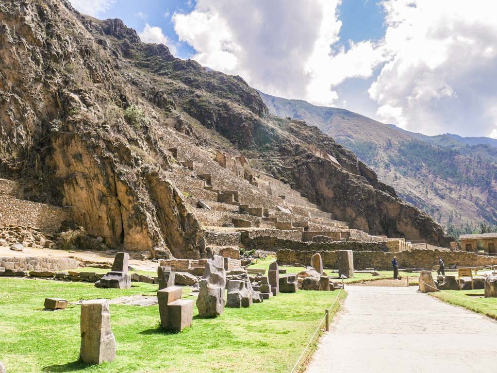 ollantaytambo ruins entrance