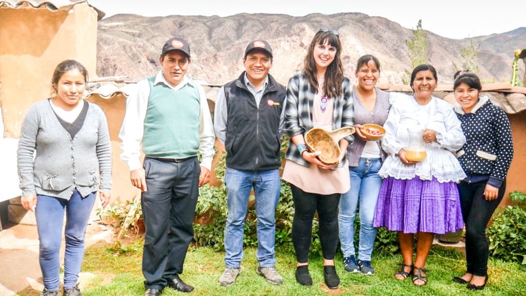 chicha family makichay urubamba peru