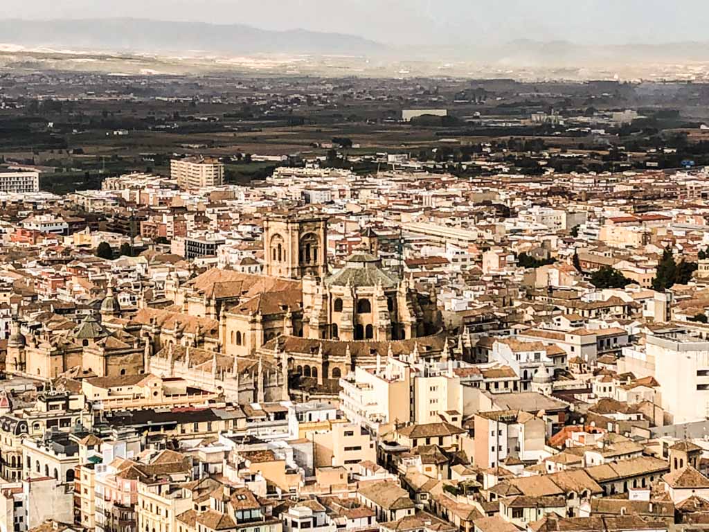 what to do in granada cathedral