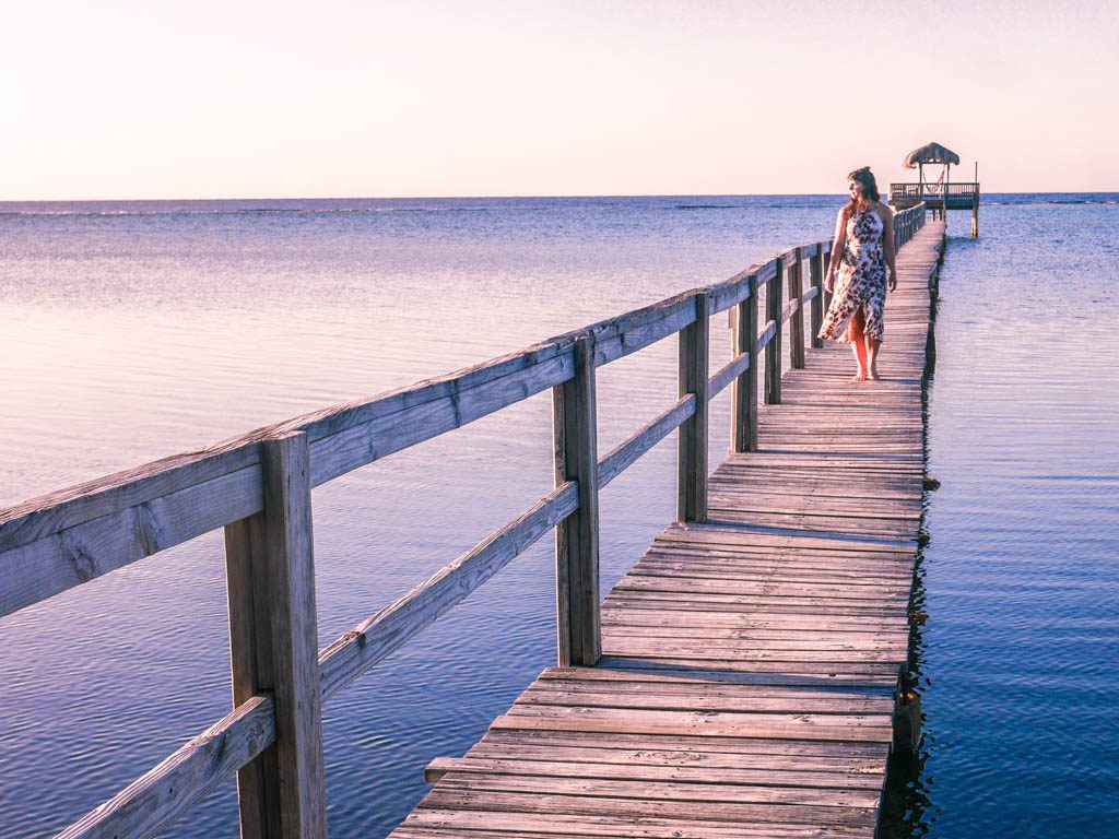 roatan honduras hotel pier copy 2