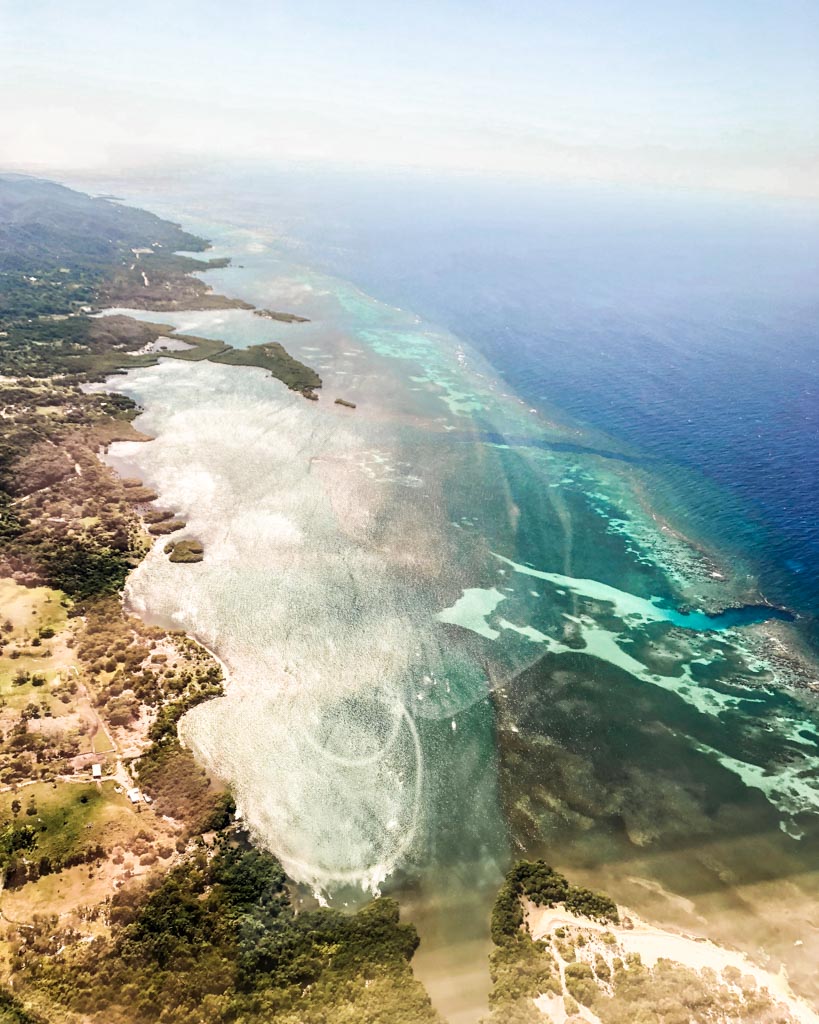 roatan travel guide aerial view