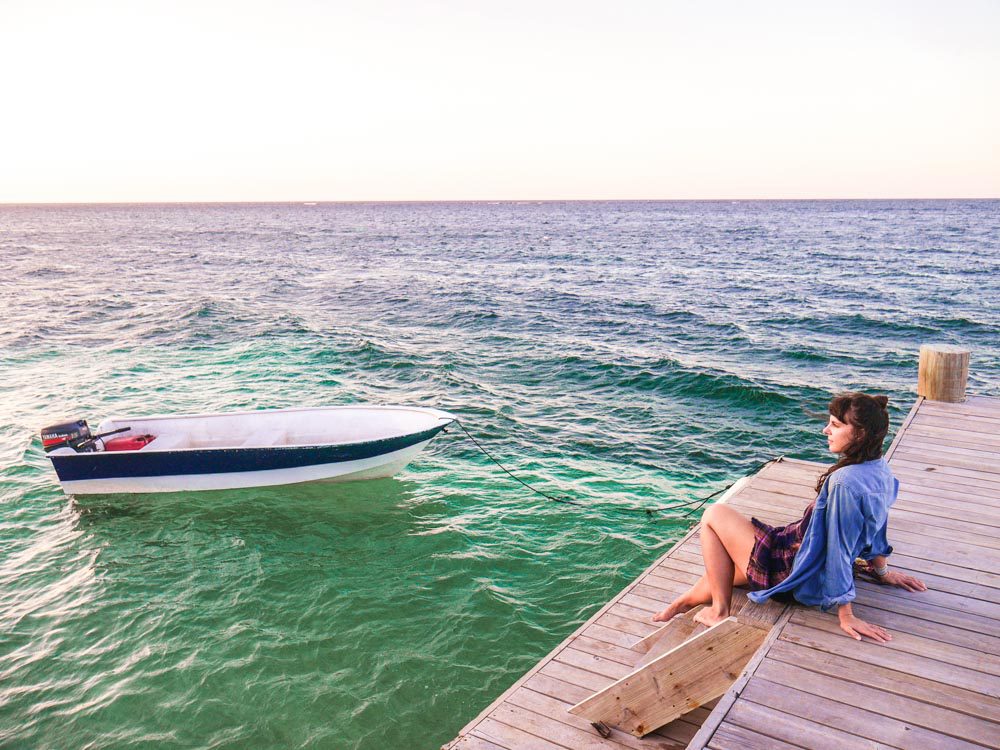 roatan vacation boat and pier