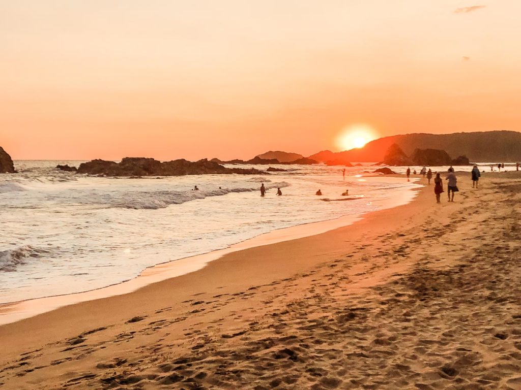 san agustinillo beach mazunte oaxaca travel guide