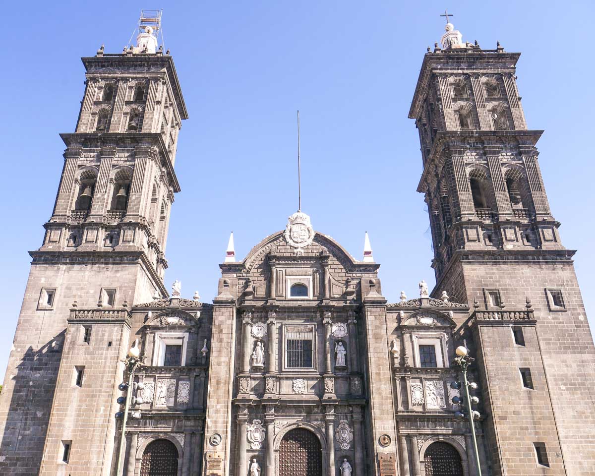 things to do in puebla the cathedral in the zocalo