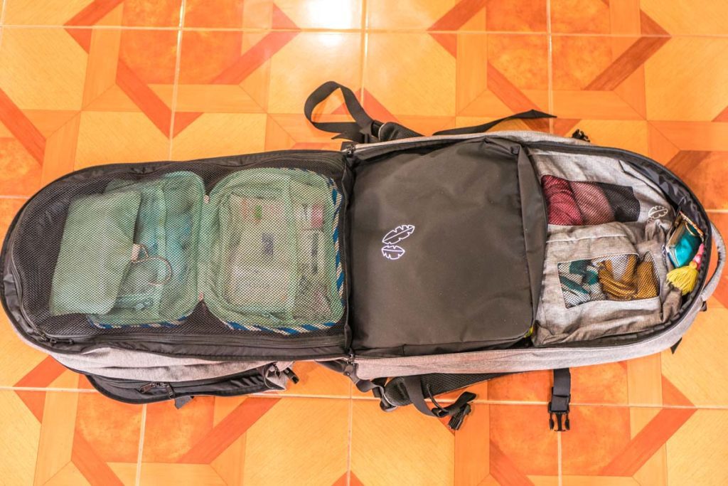 organized backpack 60L