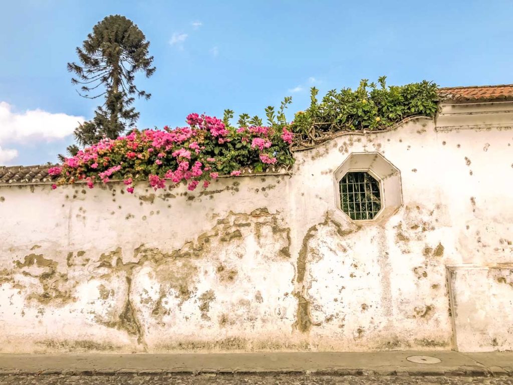 antigua guatemala wall