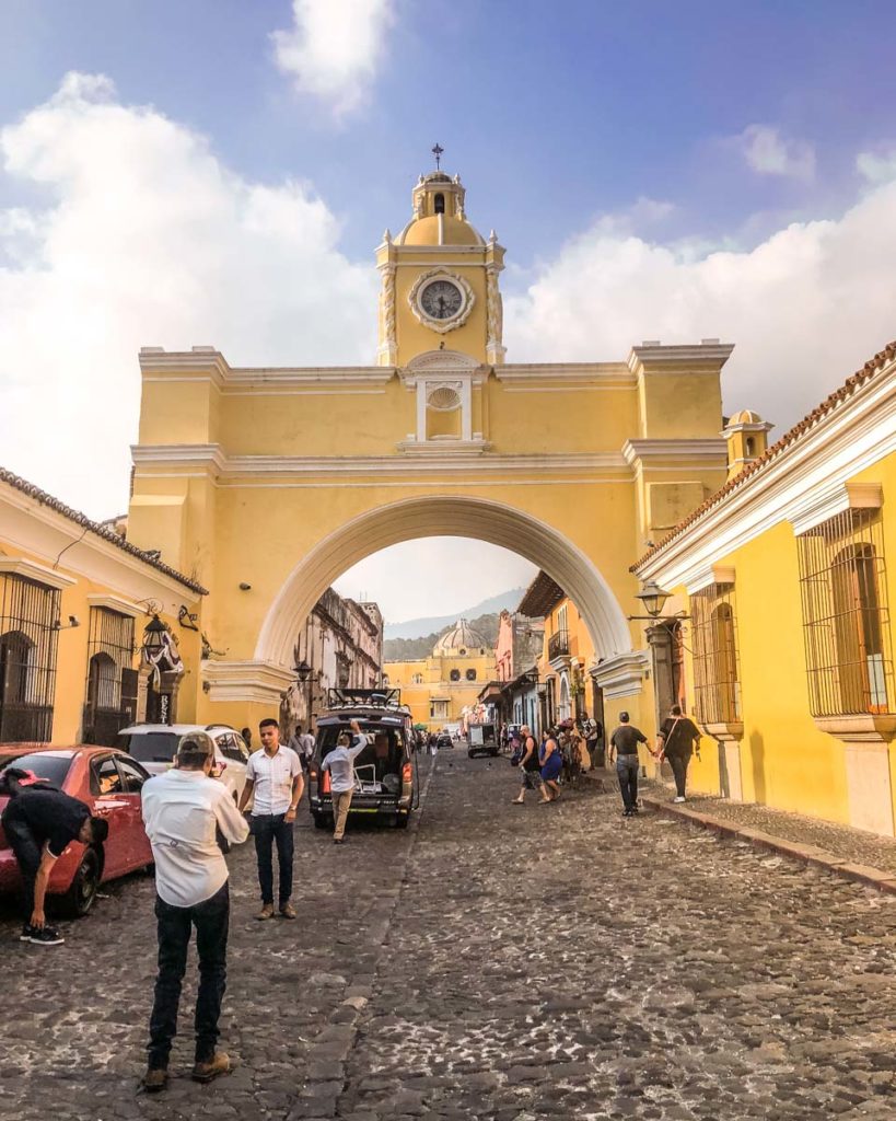 arco de santa catalina 2 what to do in antigua guatemala