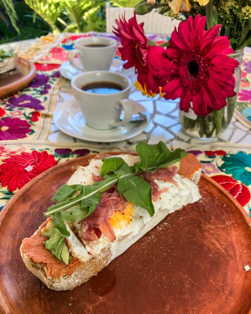 cafes and restaurants antigua guatemala