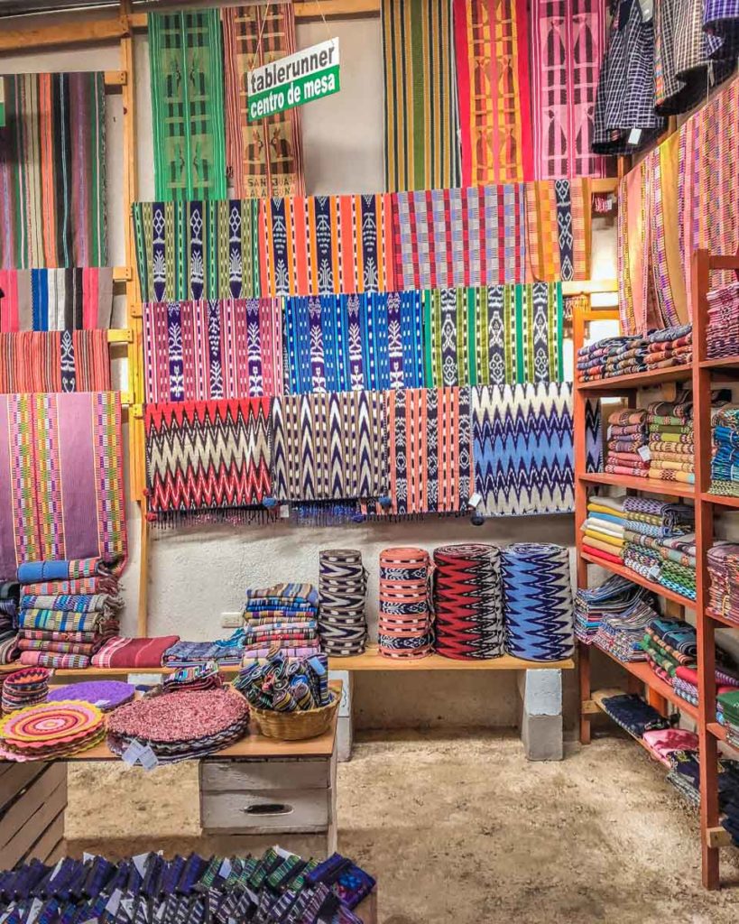 san juan la laguna textiles guatemala