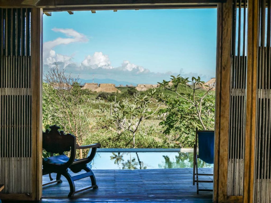 deck and pool in punta pajaros rental