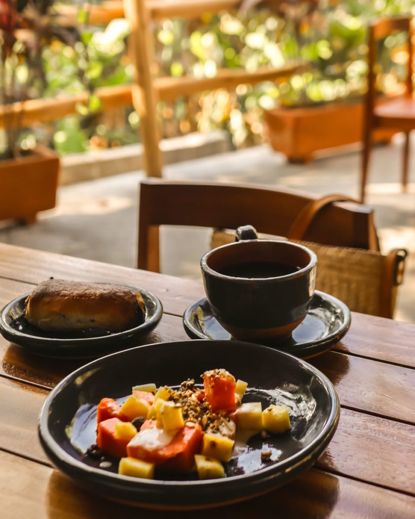 breakfast hotel in san agustinillo