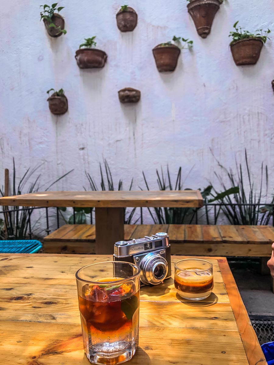 camino-a-comala-santa-maria-de-ribera-coffee-shop-in-mexico-city