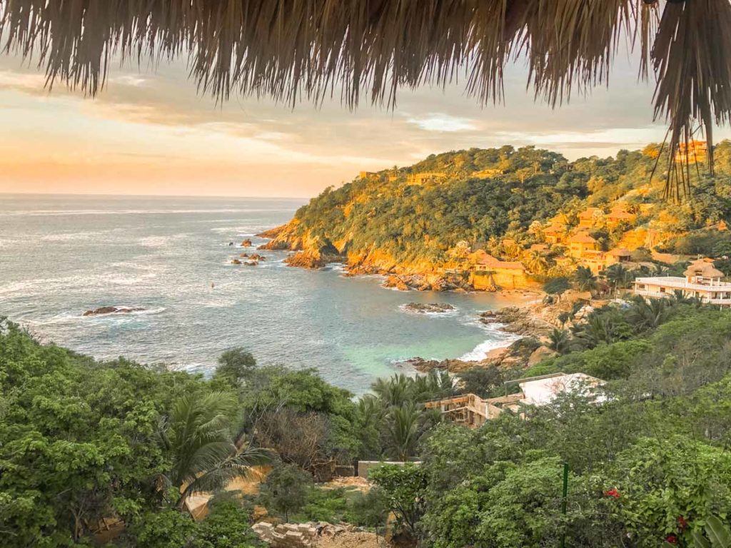 playa estacahuite oaxaca view