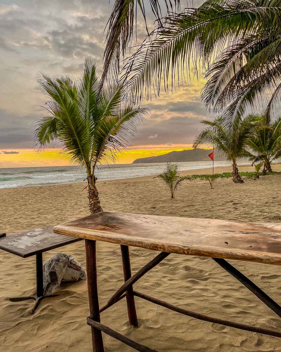 beachfront hotel in zihuatanejo