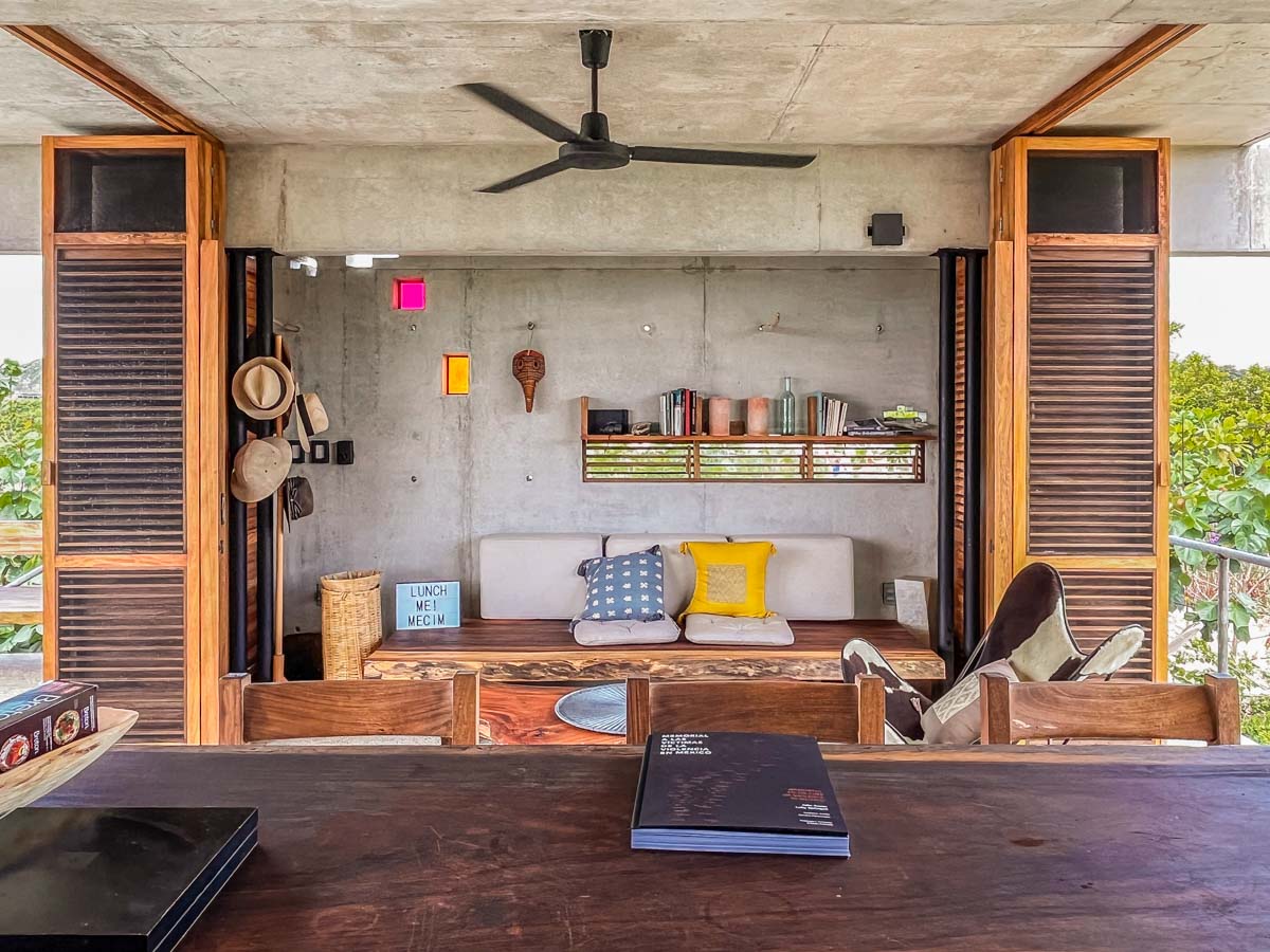 living room and kitchen bar at casas maria matilda