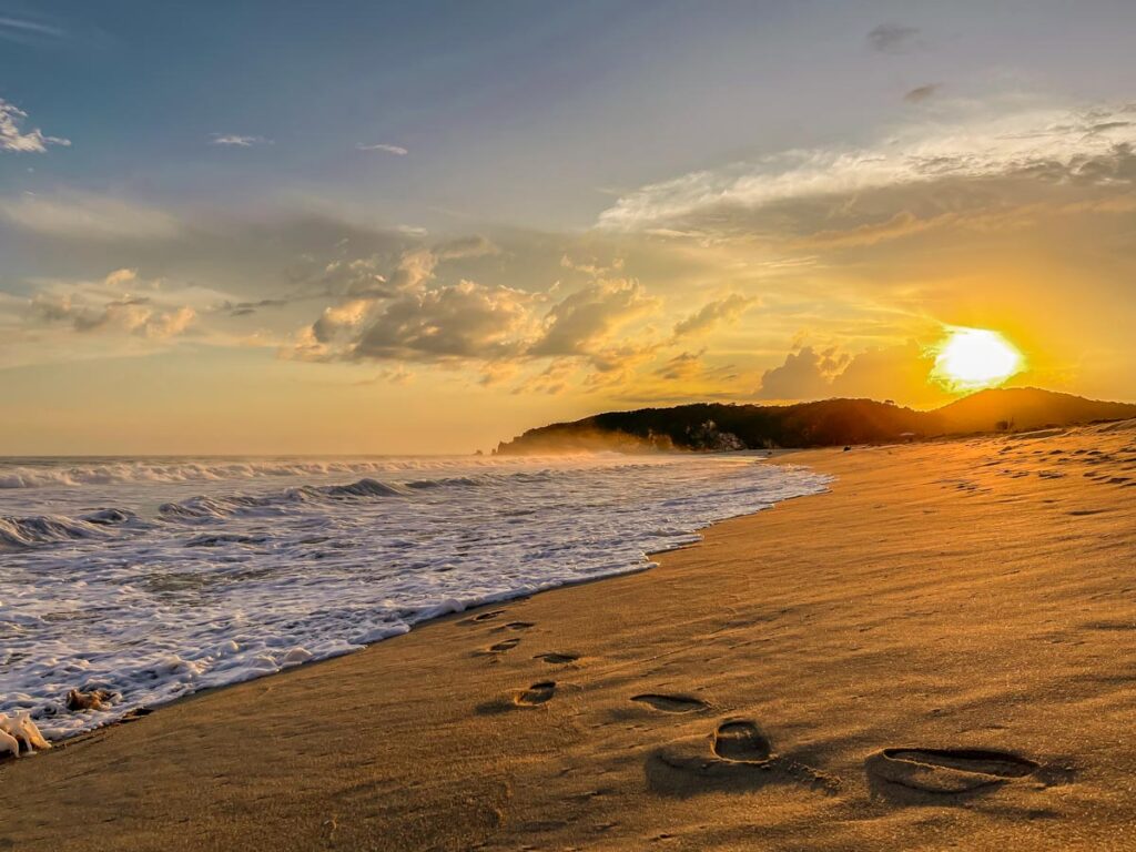 punta pajaros airbnb on the beach