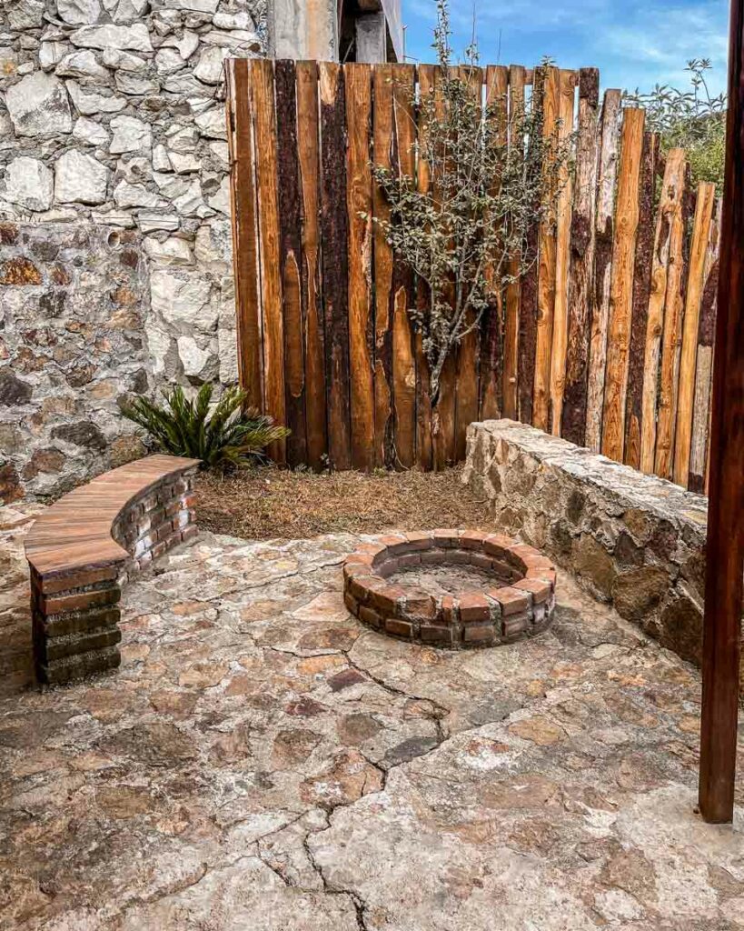 patio and firepit airbnb mineral del monte